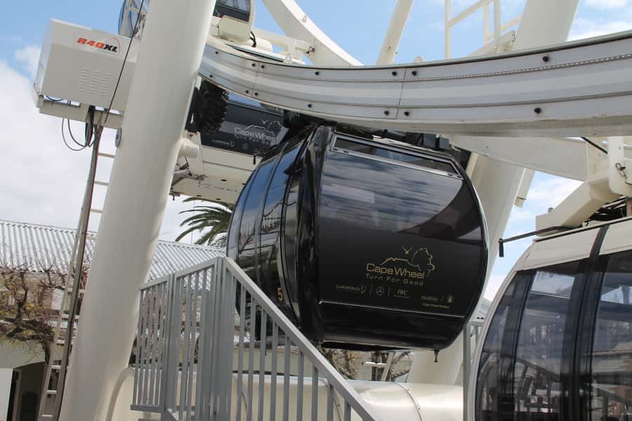 Cape Town: The Cape Wheel Ticket - The V&A Waterfront setting adds value