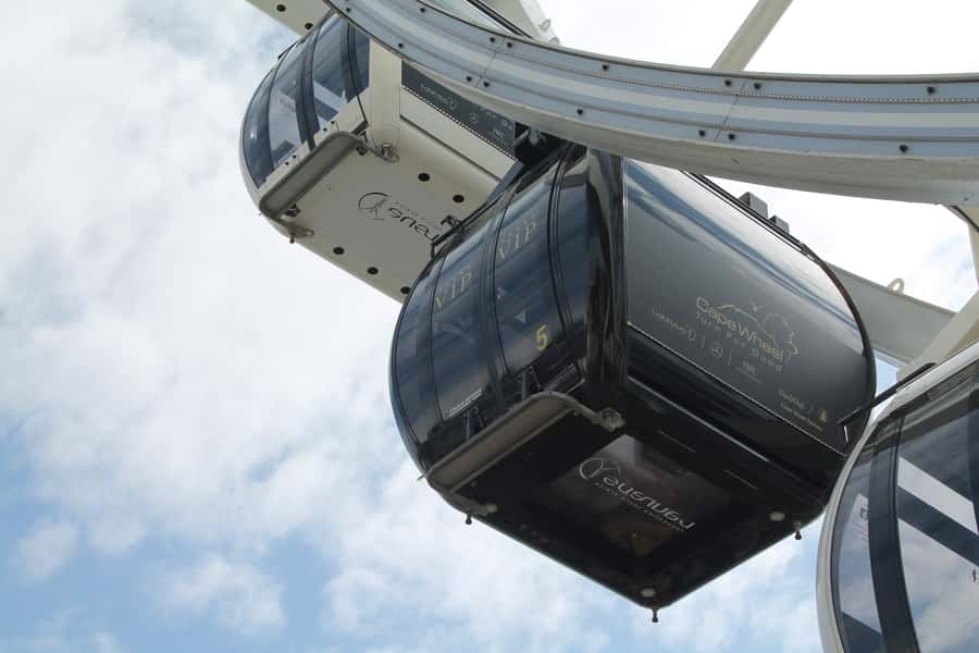 Cape Town: The Cape Wheel Ticket - The four-revolution ride, from boarding to the highest view