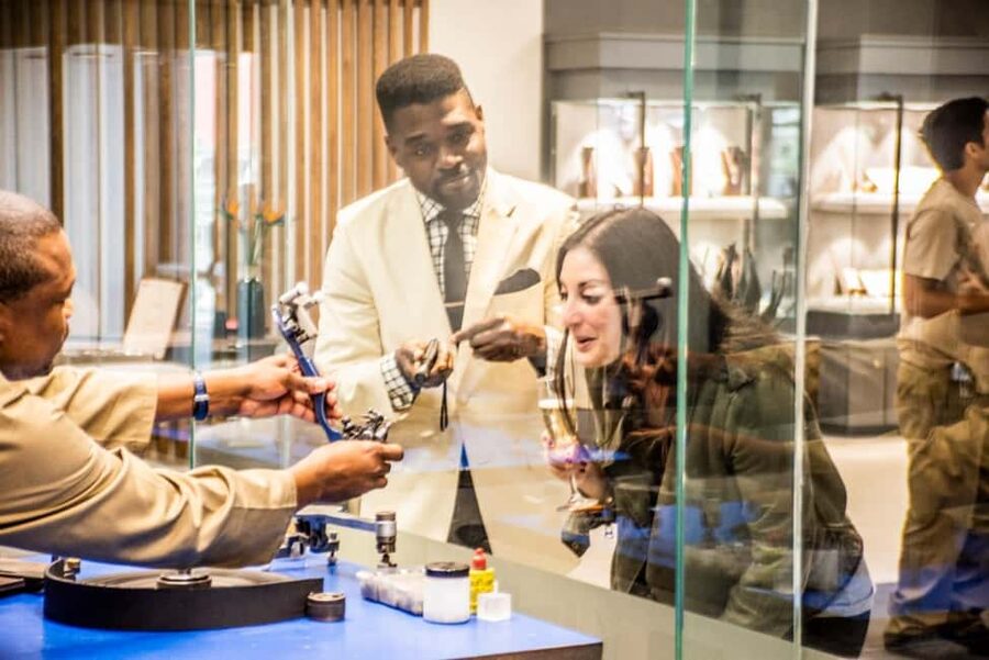 Cape Town: The Diamond Works Institute Sparkling Tour - From South African diamond history to the cutting wheel