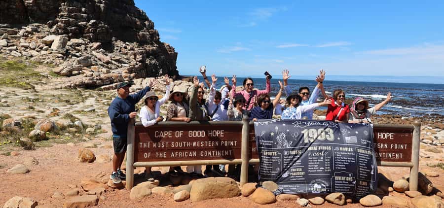 Cape Town: Tour Cape Point & Boulders Beach Penguin Day Trip - Hout Bay gives you a choice, not extra time