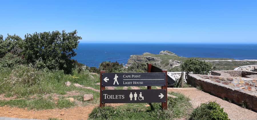 Cape Town: Tour Cape Point & Boulders Beach Penguin Day Trip - Simon’s Town is the meal stop, with a timing warning