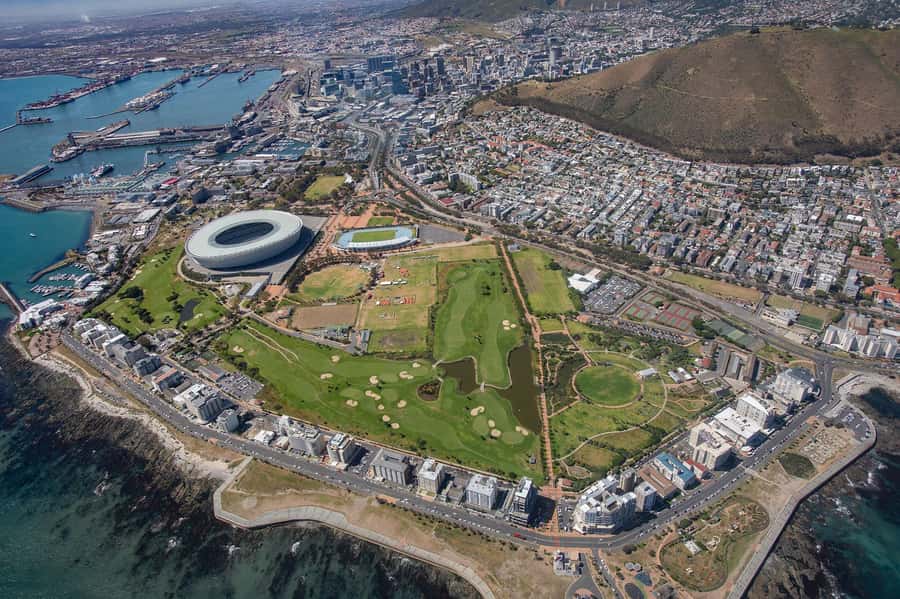 Cape Town Two Oceans Scenic Helicopter Flight - 27min - Sparkling wine at the V&A Waterfront