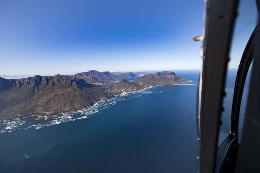Cape Town Two Oceans Scenic Helicopter Flight - 27min - Starting at the V&A Waterfront