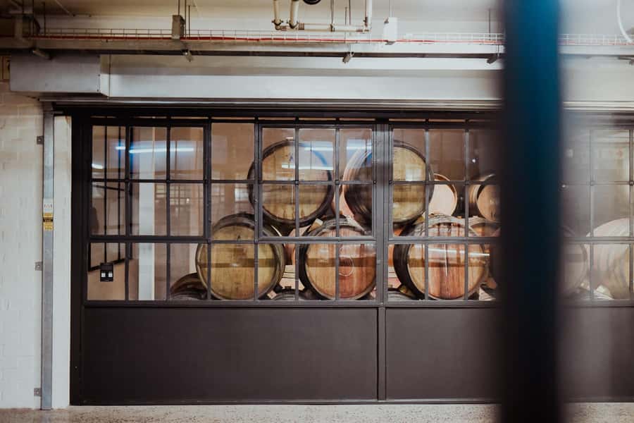 Cape Town: Urban Winery Cellar Tour & Tastings - Meeting in Gardens and sorting out the address