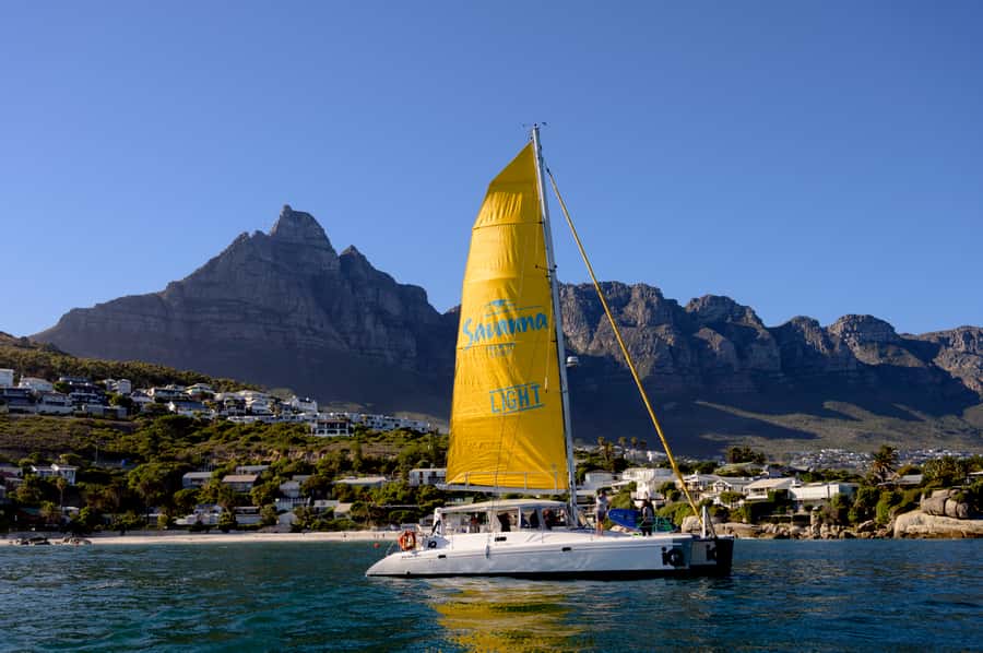 Cape Town: V&A Waterfront 1-Hour Scenic Cruise - Setting out from the V&A Waterfront