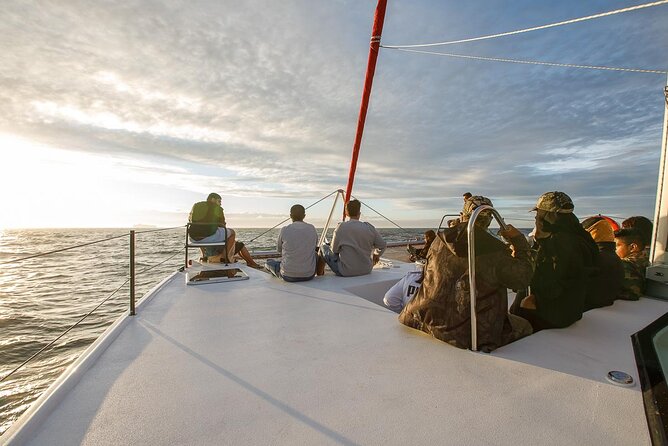Catamaran Sunset Champagne Cruise Cape Town - Ninety minutes aboard A Beautiful Life