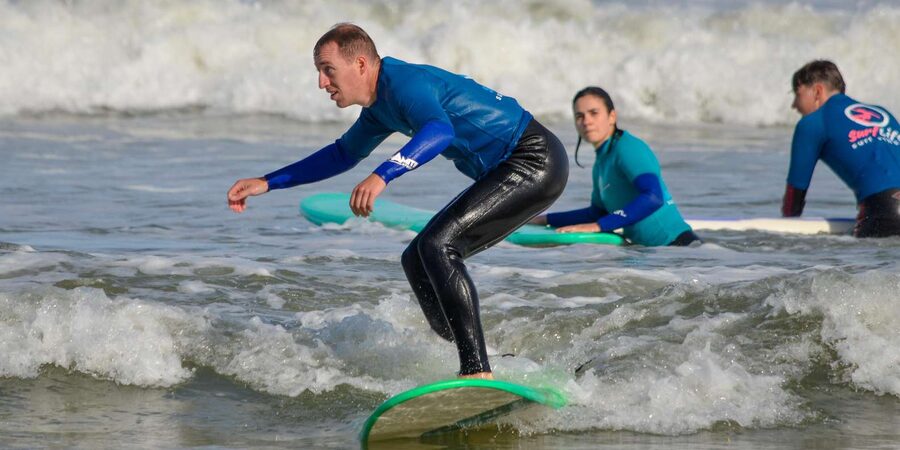 Catch your first waves in Cape Town - Learning to read waves and paddle with less waste