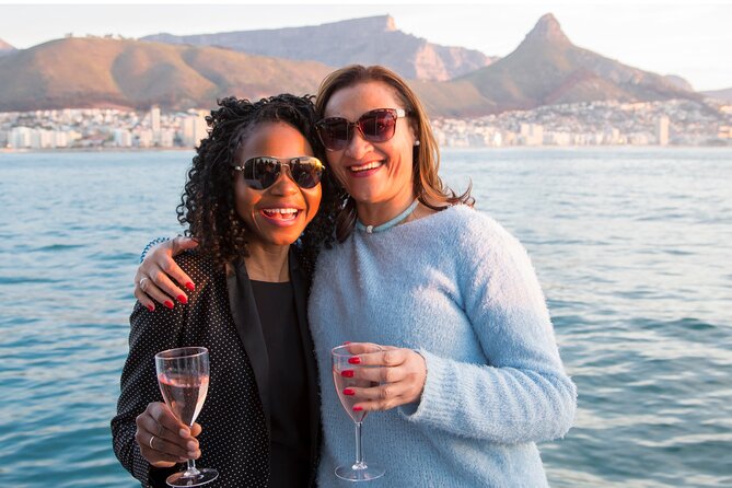 Champagne Cruise (Pre-Sunset) from Cape Town - Sparkling wine, drinks, and the on-board mood