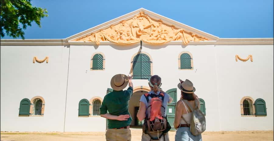 Constantia: Wine Walk with Lunch and Enchanting Stories - Ten or eleven wines, with time to pay attention