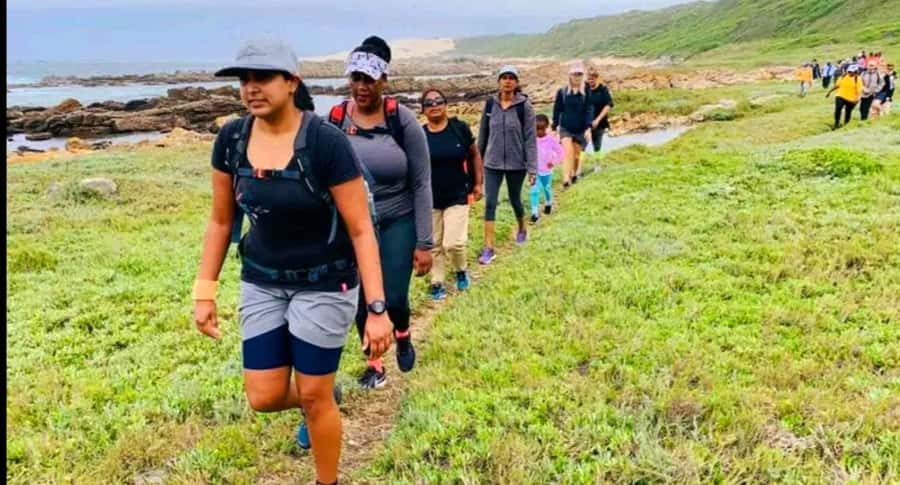 Costal Hiking Sacramento Trail: Port Elizabeth - The guide can shape the entire experience