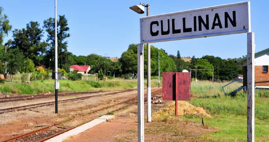 Cullinan Diamond Mine & Pretoria Full Day Tour - Cullinan, where diamonds changed a small town