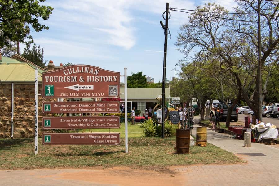 Cullinan Diamond Mine & Pretoria Full Day Tour - Lunch, waiting time, and the practical rhythm