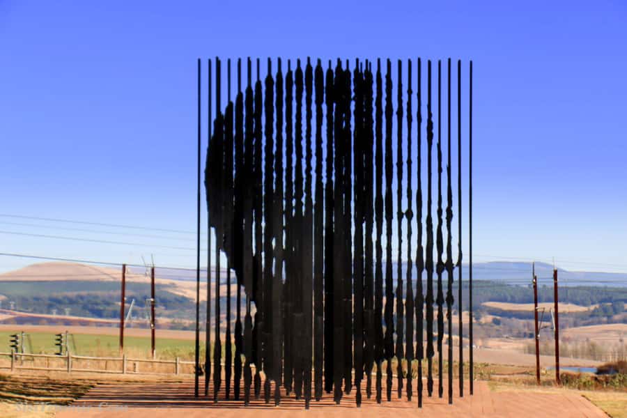 Drakensberg Kamberg Cave Art & Mandela Capture Site Day Tour - The Kamberg walk and what the cave visit involves