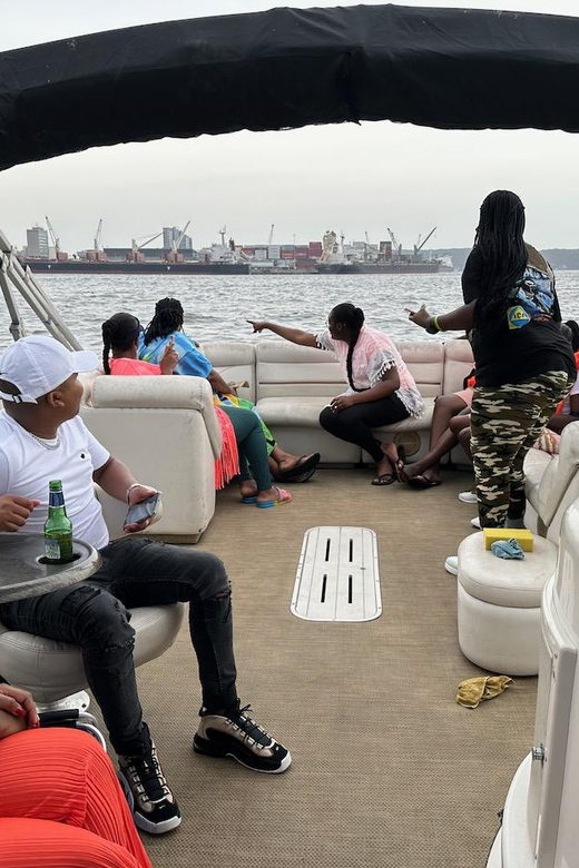 Durban: Pontoon Boat Harbor Cruise - Value of a one-hour outing
