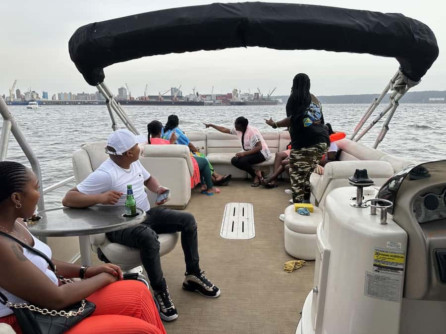 Durban: Pontoon Boat Harbor Cruise - What this Durban harbor cruise is really like