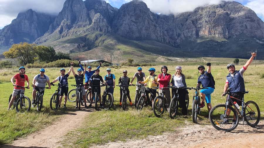 Franschhoek: E-bike Tour with Wine Tasting and Lunch - Who will enjoy this ride most