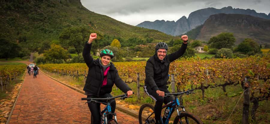 Franschhoek: Private E-bike Ride & Wine Experience - Mont Rochelle Country Kitchen for lunch