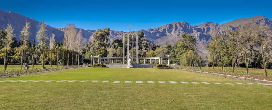 From Cape Town: Winelands Full Day Tour and Wine Tasting - The food pause and the separate lunch cost