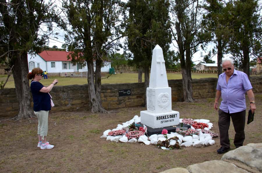 From Durban: Isandlwana Rorkes Drift Battlefields Day Trip - Fugitives Drift and the Queen’s Colours memorial provide a quieter finish