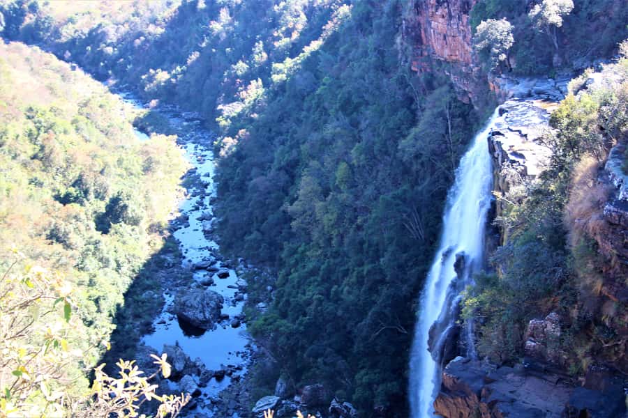 From Hazyview: Panorama Tour Highlights - Climbing from Hazyview toward Graskop