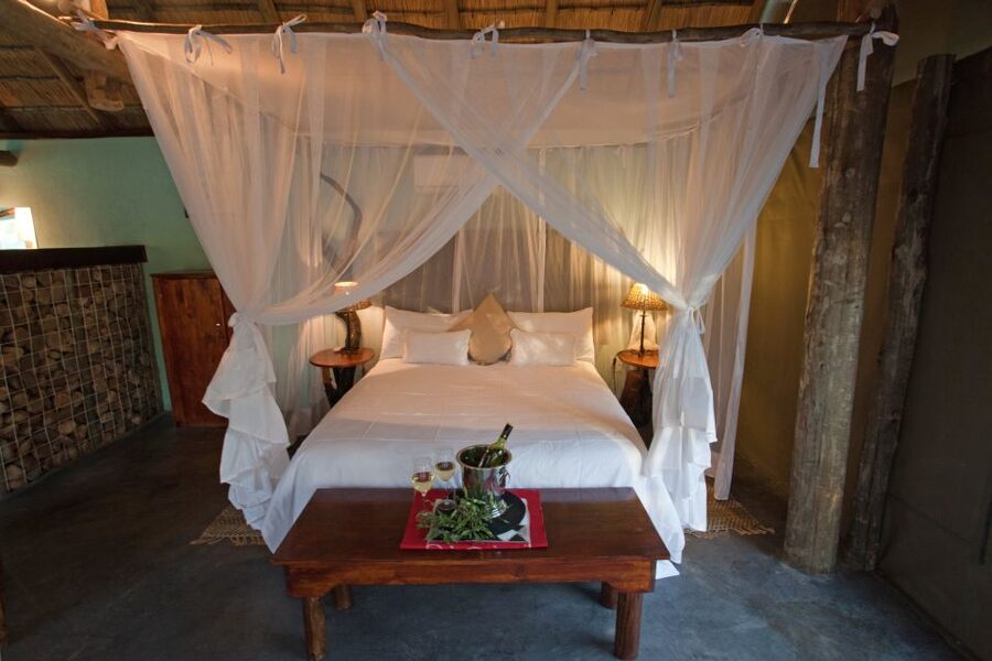 From Johannesburg: Kruger National Park 4-Day Luxury Safari - A bush barbecue beneath the Marula Tree Boma