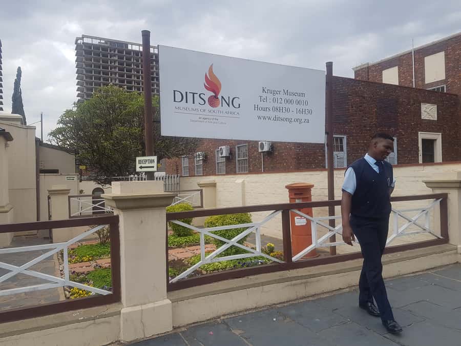 From Johannesburg: Pretoria Half Day Tour - Five hours, Johannesburg pickup, and the daily schedule