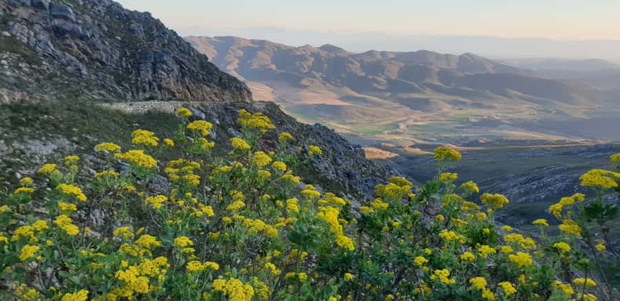 From Oudtshoorn: Full-Day Private Swartberg Mountain Tour - How hard is the day?