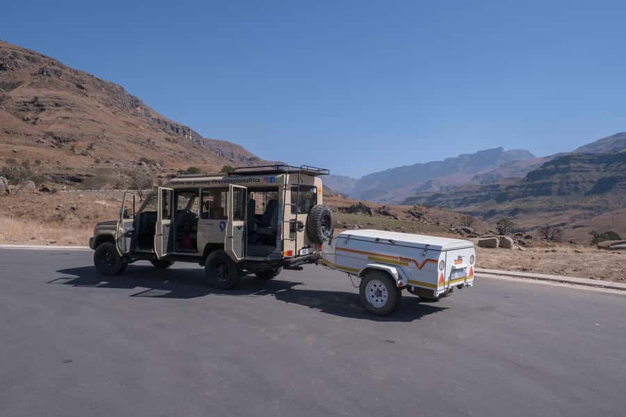 From Underberg: 4x4 Sani Pass Tour and Basotho Village Visit - Descending Sani Pass in the afternoon