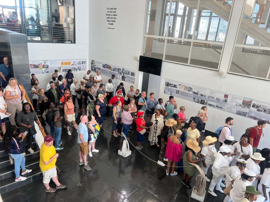 Half Day Tour to Robben Island with Pre-Booked Ticket - Who should book this Robben Island tour?