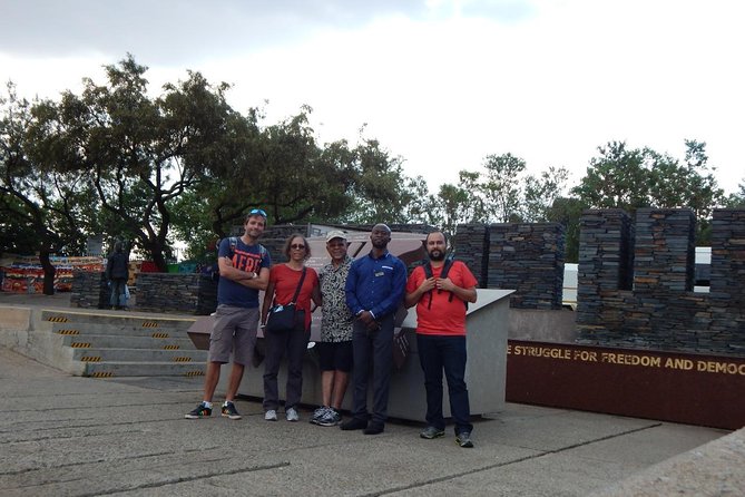 Half Guided Day Tour of Soweto And Apartheid Museum - Vilakazi Street and two Nobel Peace Prize homes