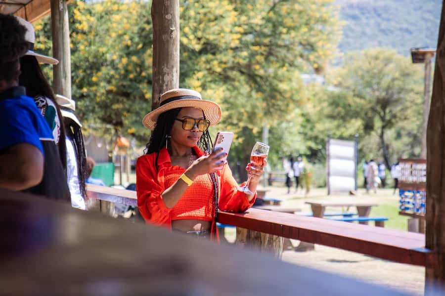 Hartbeespoort Dam: 1 Hour Cruise & Sunday Buffet Lunch - My call on the Hartbeespoort combo