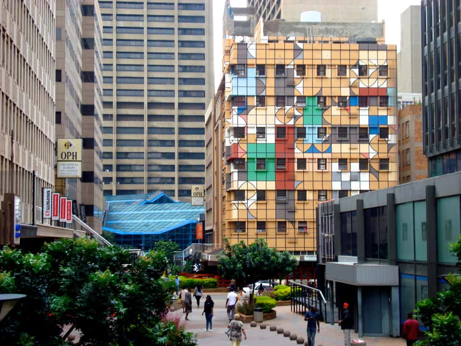 Jo'berg in 1 Day: Soweto, Apartheid Museum & City Tour - The drive to Soweto and the first look at township life