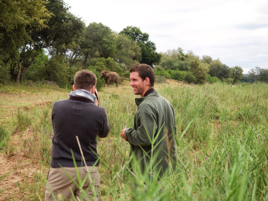 Johannesburg: 5-Day Classic Kruger National Park Safari - Day 2: Walking near the Olifants River