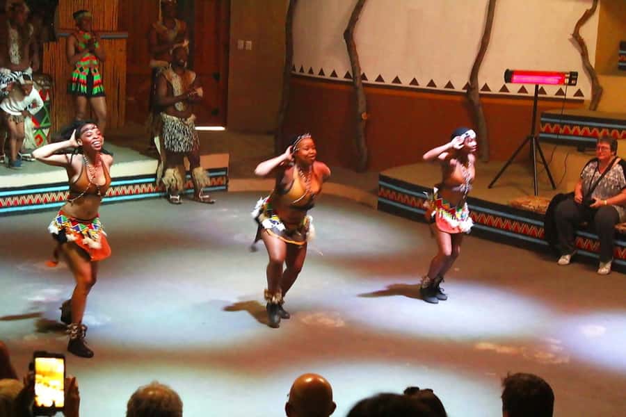 Johannesburg: Cradle of Human Kind & Lesedi Cultural Village - Entering the Cradle of Humankind