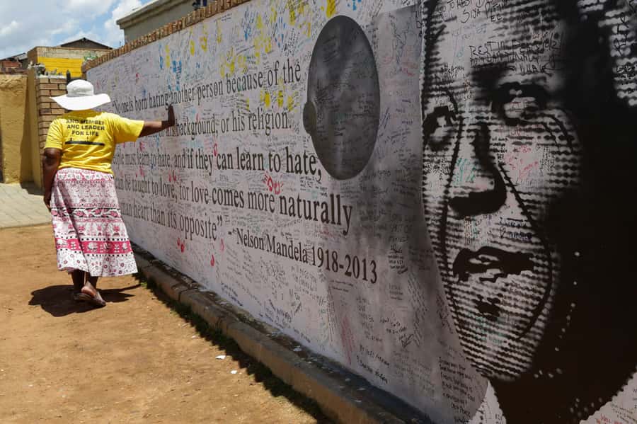 Johannesburg: Half-Day Apartheid Museum Tour - Key points to know before booking