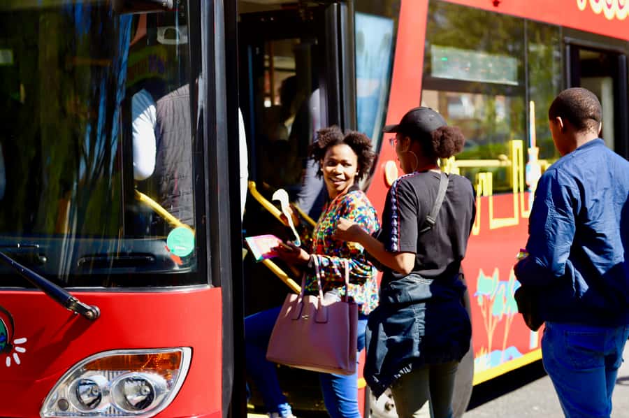 Johannesburg: Hop-On Hop-Off Bus with Optional Soweto Tour - Newtown, Braamfontein, the Zoo, and the Military Museum