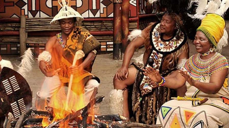 Johannesburg: Lesedi Cultural Village Show with Pickup - Music, dance and ancestral stories in the amphitheatre