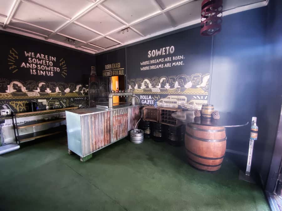 Johannesburg: Soweto Tour with Lunch - What lunch adds to the day