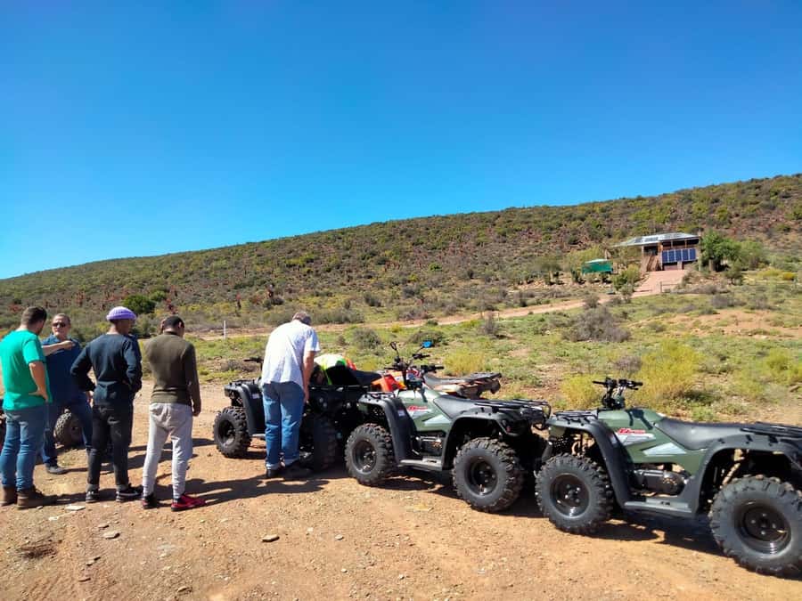 KLEIN KAROO at Oudtshoorn QUAD BIKE FUN RIDE - Clothing, dust, and simple preparation