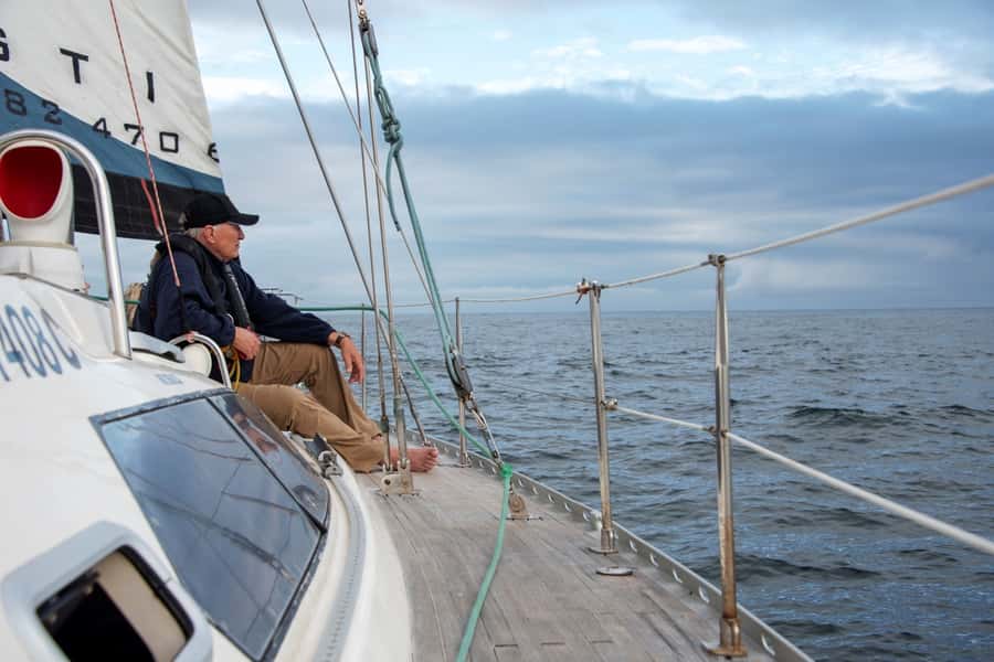 Knysna: 2.5-Hour Day Sail & Lunch Charter - Who should choose this sailing trip?