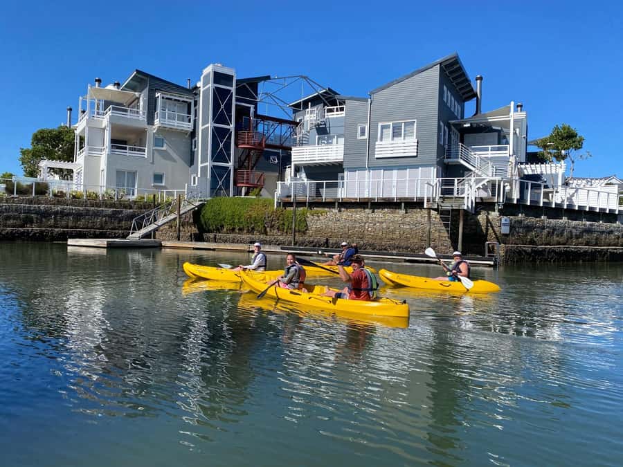 Knysna Kayak Hire - Why Knysna Lagoon works well from a kayak