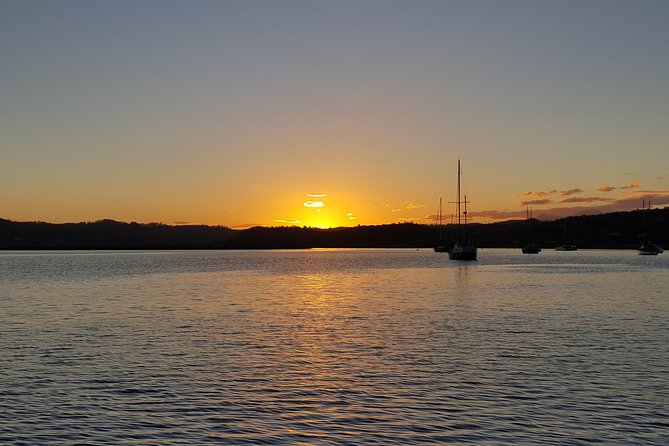 Knysna Sunset Cruise - The slow route toward Knysna Heads