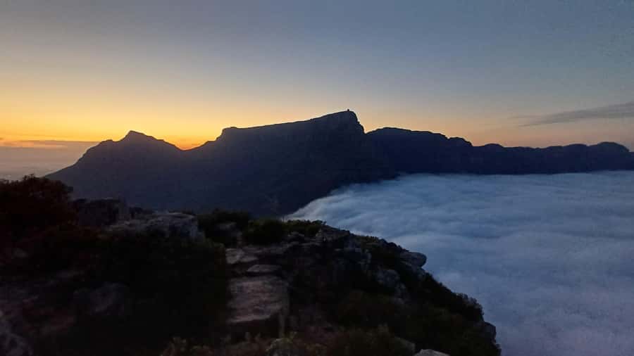 Lion's Head: Hike with a registered hiking guide - Why the pre-dawn start is worth it