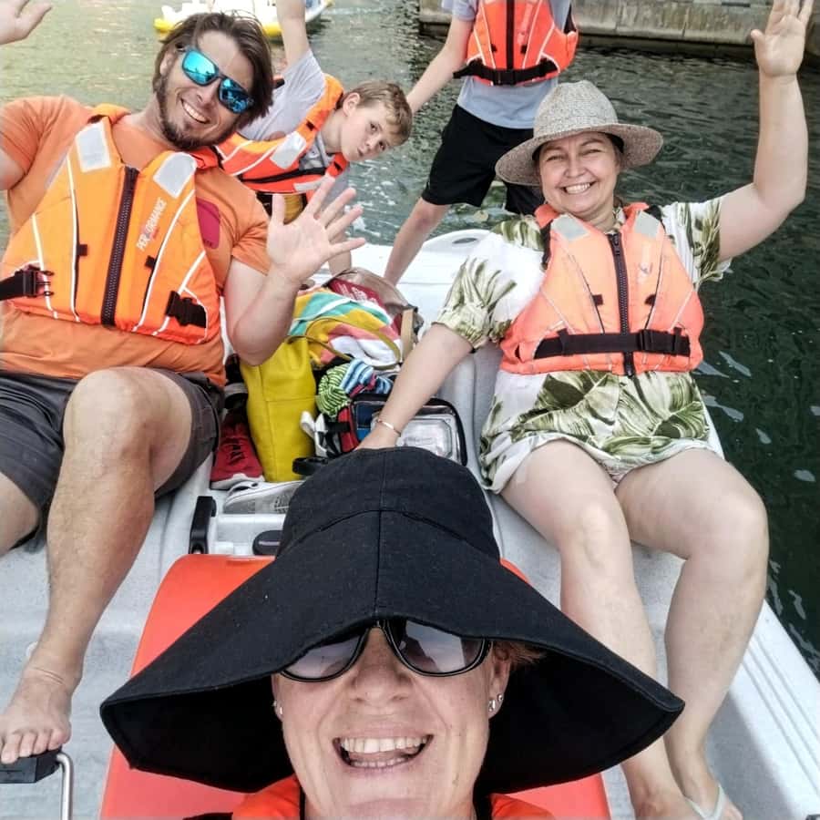 Pedal Boat Ride V&A Waterfront - Cape Town - Is $9 a fair price for 30 minutes?
