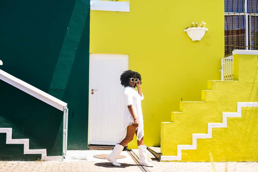 Photoshoot Session: Cape Town Bo-Kaap! - Walking the narrow streets and finding the right light