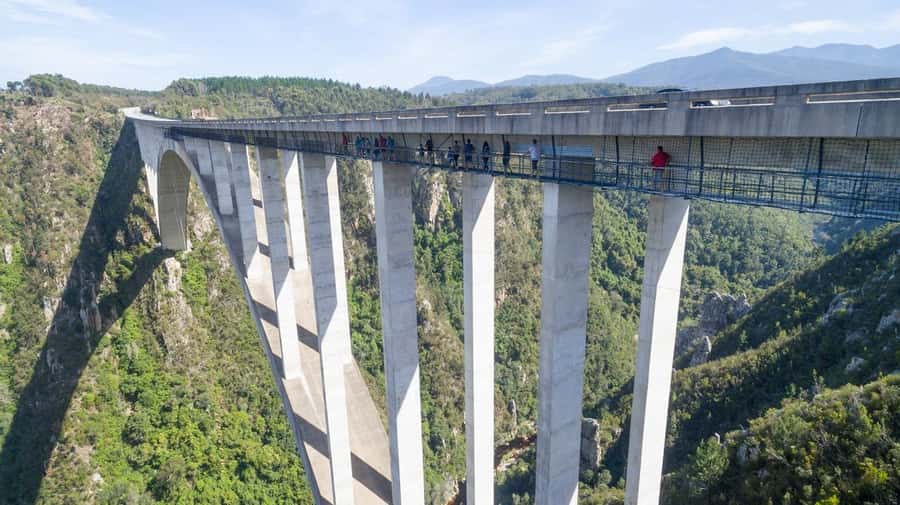 PLETTENBERG BAY: Bloukrans Bridge Skywalk Tour and HangOut - The Museum and the Bridge Engineering Story