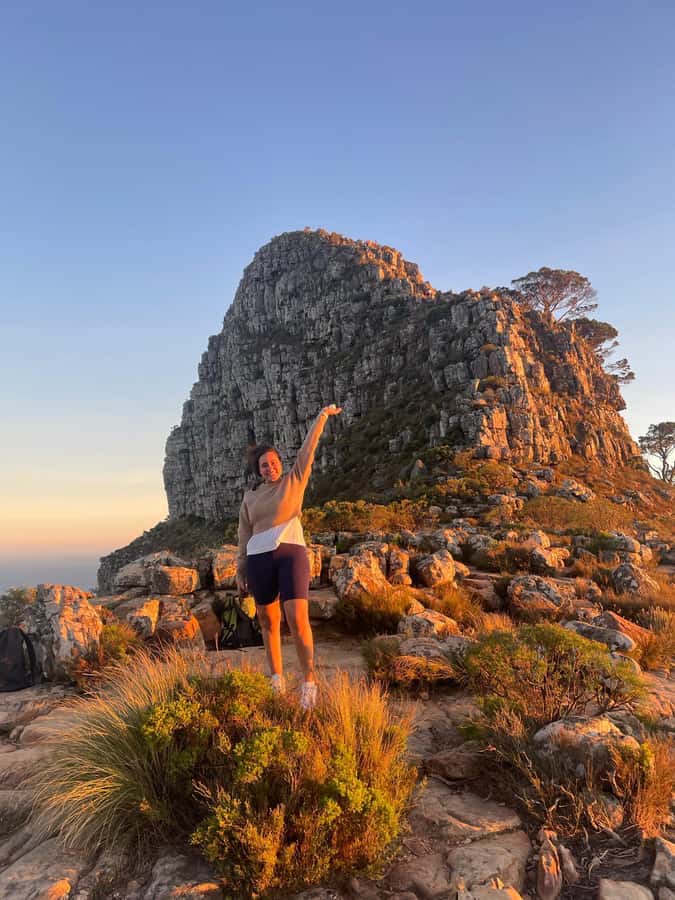 Privately Guided Sunset/Sunrise Hike Lions Head, (Pickup) - Reaching the Lion’s Head summit