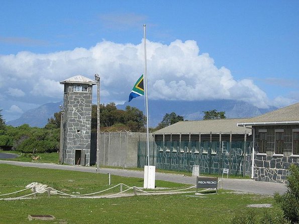 Robben Island Experience: Pre-Booked Ticket & Return Transfers - Key points to know before you book