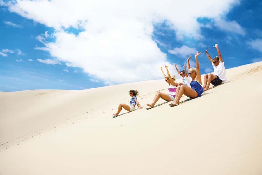 Sandboarding with jeep - drive uphill - Is this Atlantis Dunes activity worth booking?