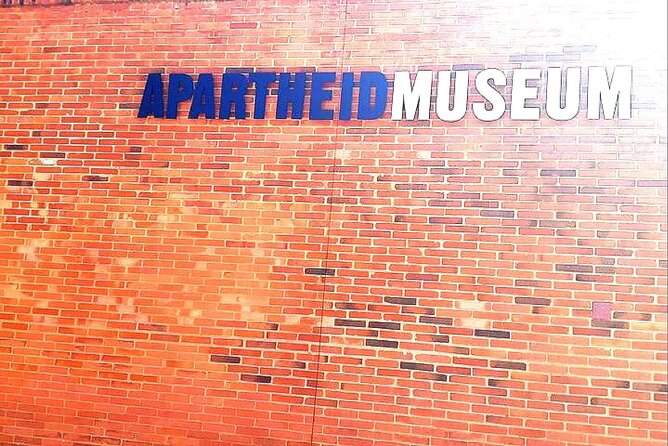 Soweto & Apartheid Museum Guided Tour - Regina Mundi Church and the role of faith